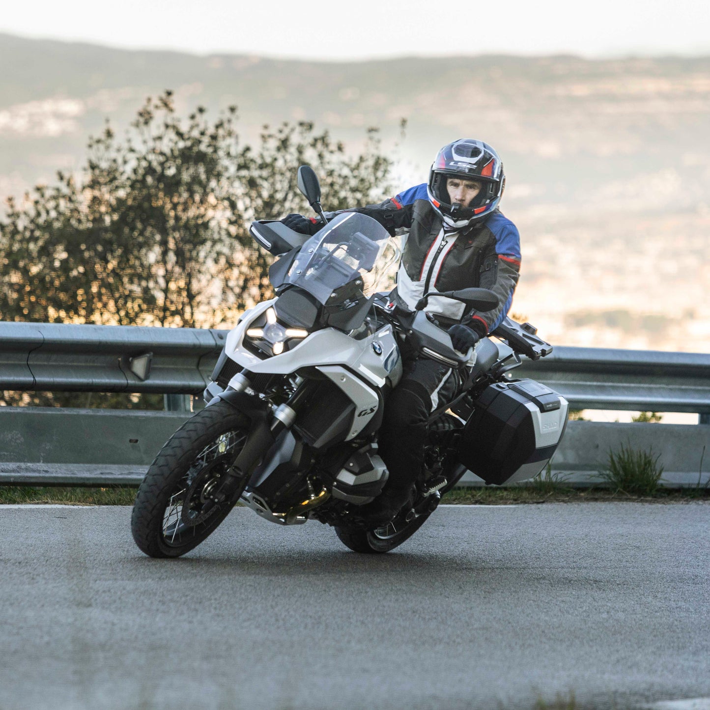 SH38X Expandable Side Cases (Carbon Fiber)